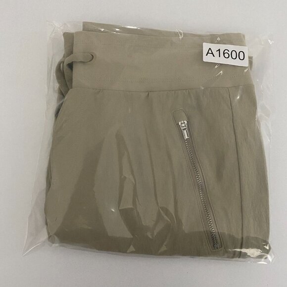 Athleta Pants Trekkie North Jogger Pants Size 6 Tan Ripstop Athleisure Yoga - Picture 9 of 9